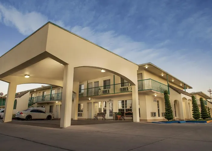 Hotel Trébol Inn